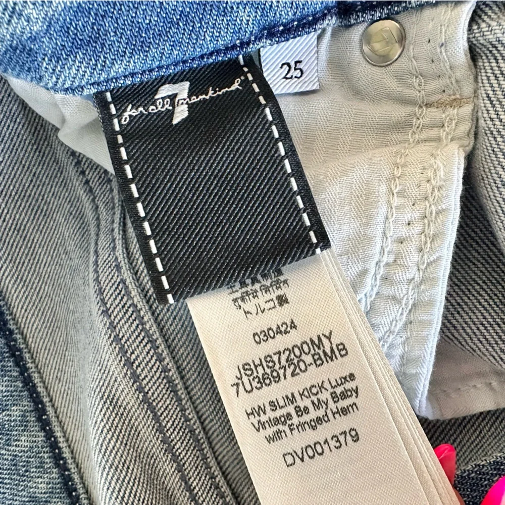 7 FOR ALL MANKIND Kick Flare Jeans | Size 25 | High Rise Cropped Raw Hem - Picture 7 of 11